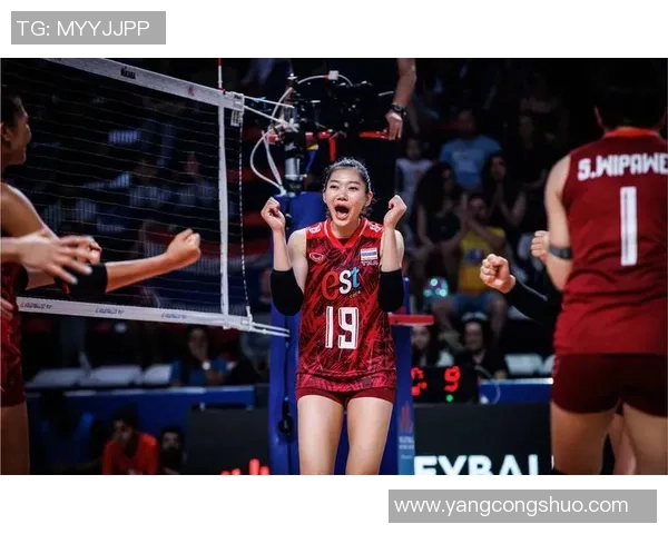 中国女排与北大女排巅峰对决展现青春力量与竞技精神的精彩较量